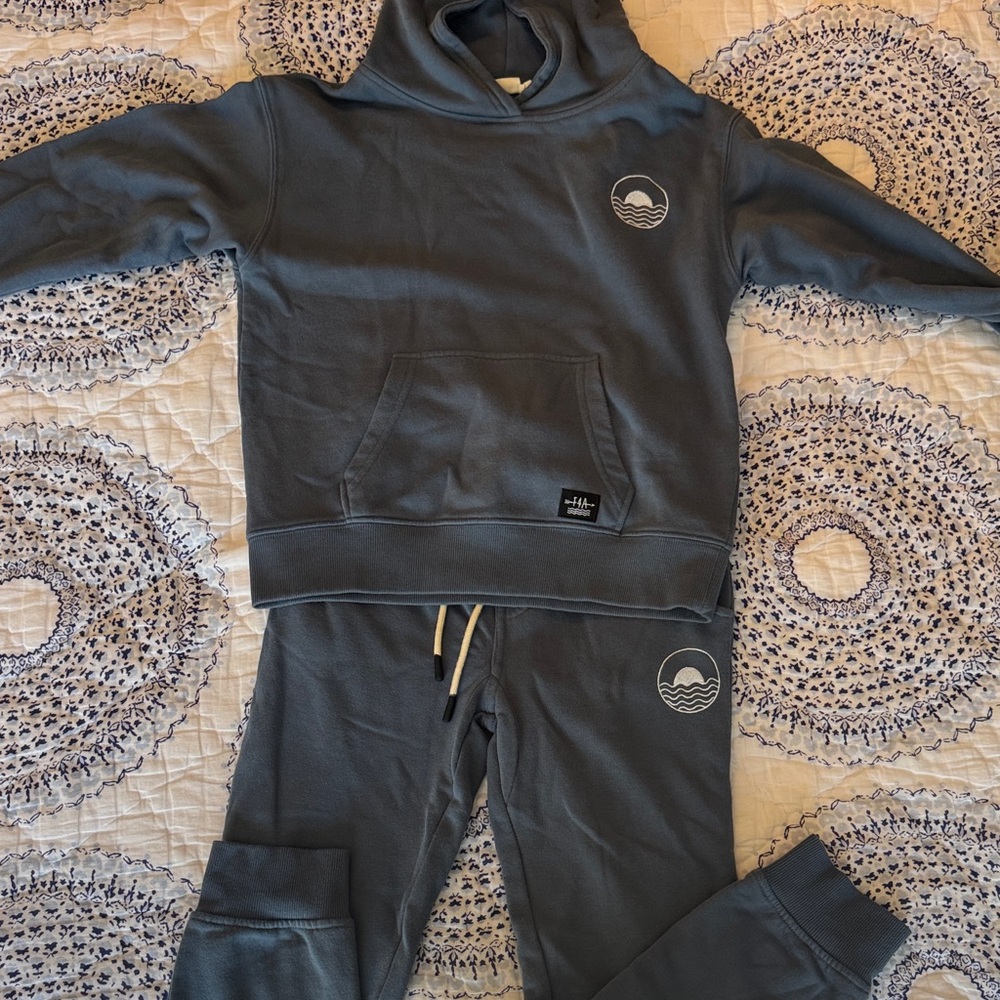 Kids Cozy Slate Blue Hoodie & Jogger Set - Feather 4 Arrow